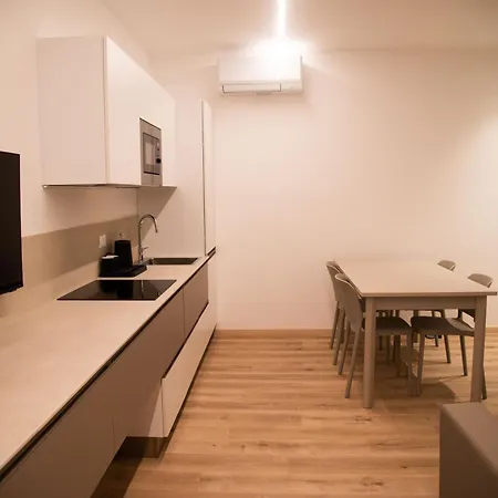 Essenza Apartmanhotel