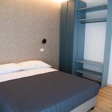 Essenza 3*