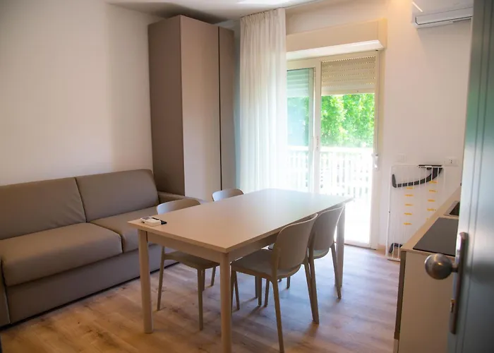 Essenza Τσέρβια