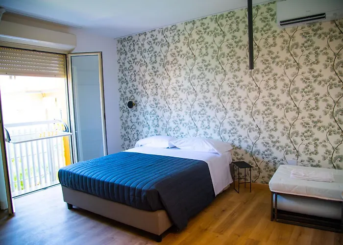 Essenza Τσέρβια